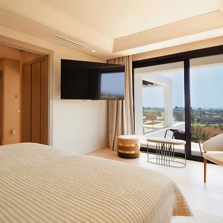 Serenity Hill Estates Vila